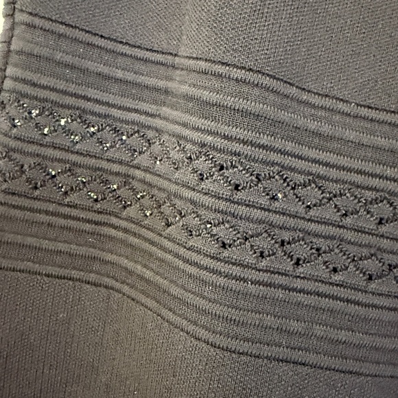 Black Rouje Tiana bodycon mini dress with rose detail - Picture 5 of 8